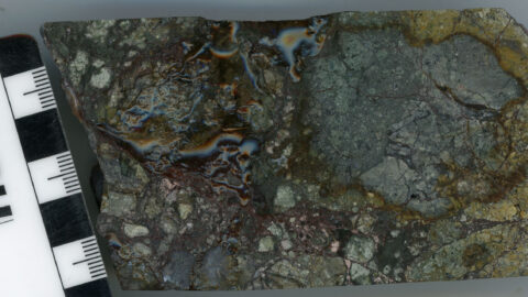 Hydrothermal to crackle breccia developed in the lower volcanosedimentary unit with pervasive silificiacion with high grade Ag and polymetallic Pb-Zn assemblage